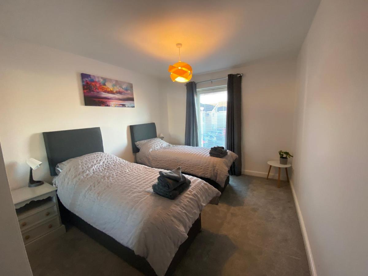 The Duplex Nairn- Spacious 3 Bedroom With Sunny Balcony Bagian luar foto